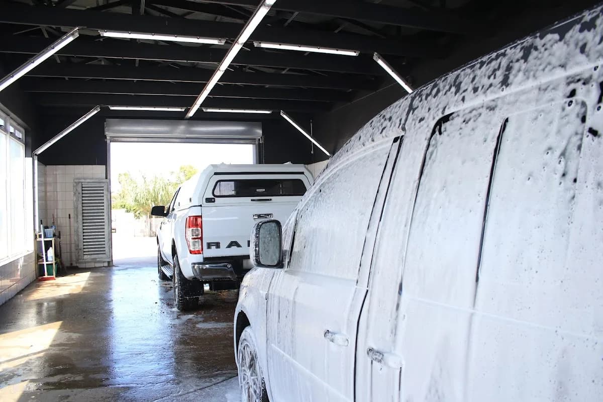 Fields auto centre in Walmer