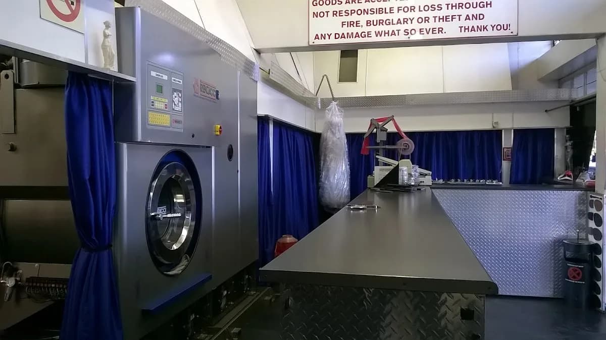 Venus dry cleaners in The Moot