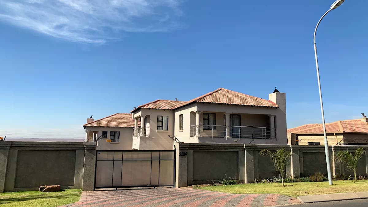 Malu Guest House in eMalahleni CBD