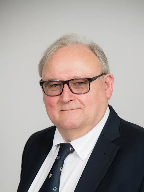 Adv John Kayser in Greenside