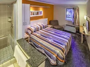 Road Lodge Germiston Lake in Germiston CBD