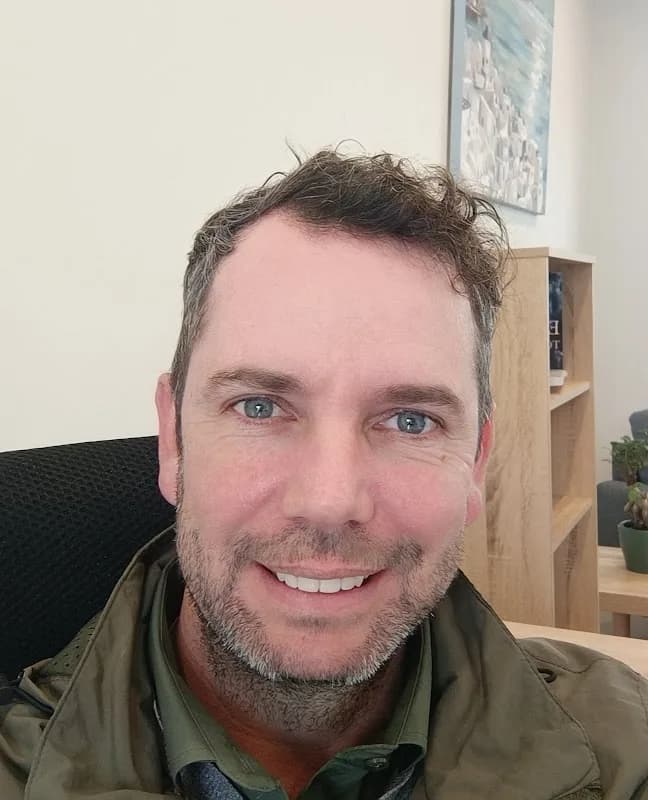 Neville McLean Psychologist in Gonubie