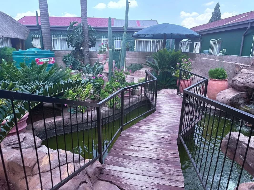 SA Guest House in Roodepoort CBD