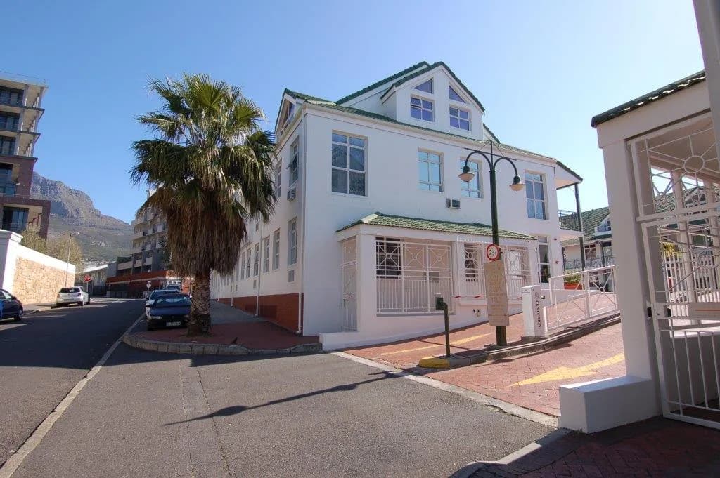 Quality Street Properties in Gardens