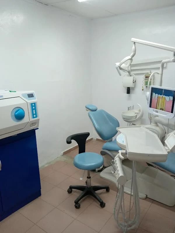 COLDENT DENTAL CLINIC in Agidingbi