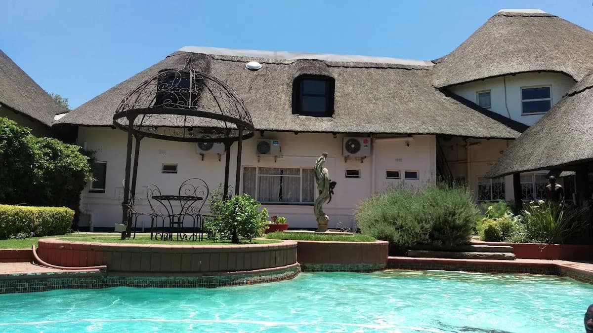 Thatchville Guest House in Thabong