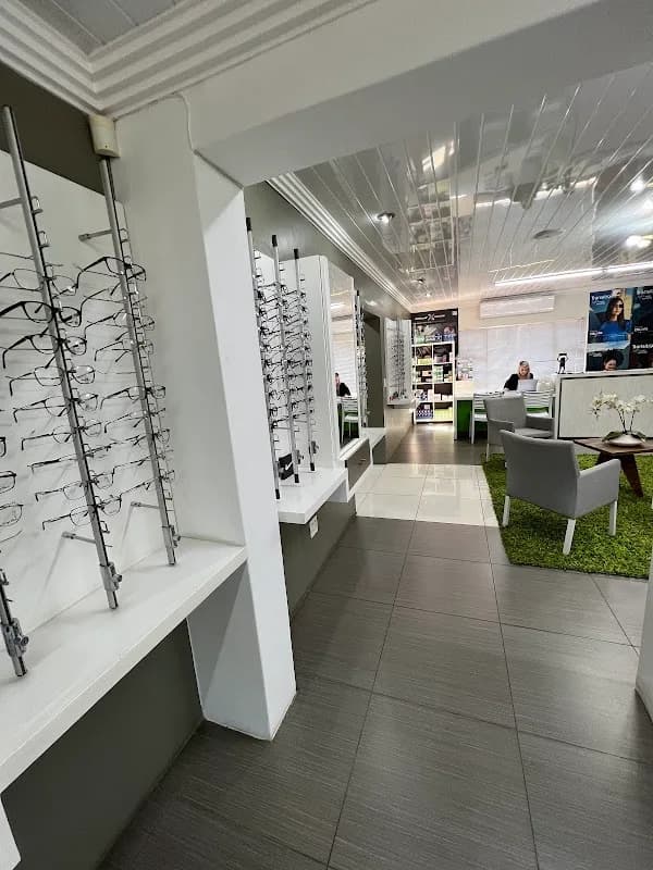 NelOptics Optometrists in Centurion