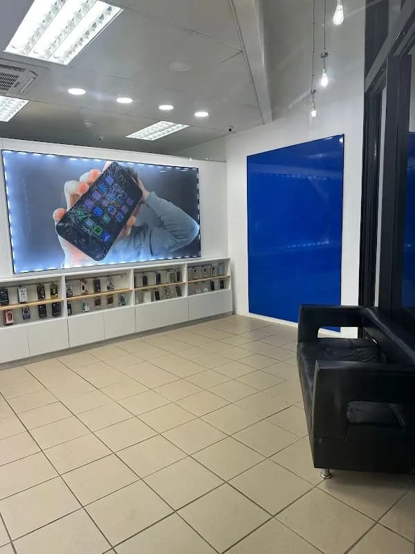 Brothers Tech - The Phone Repair Company in Hatfield