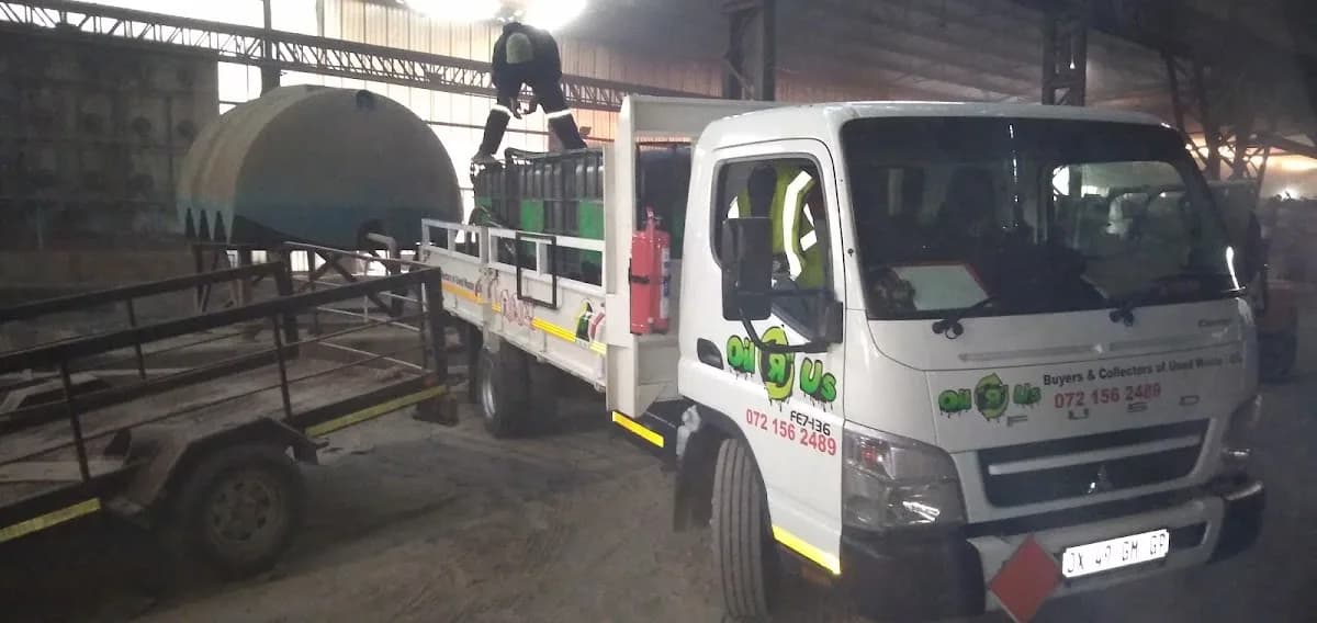 Oil "R" Us in Boksburg CBD