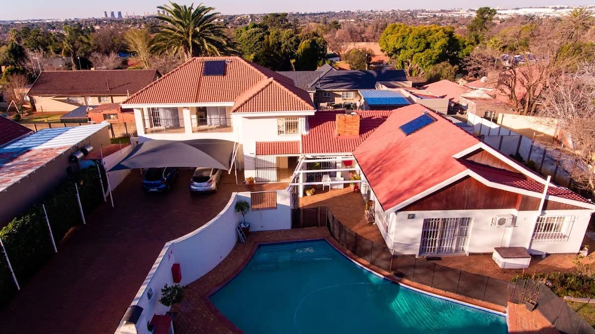 17 on 13th Guest House in Edenvale