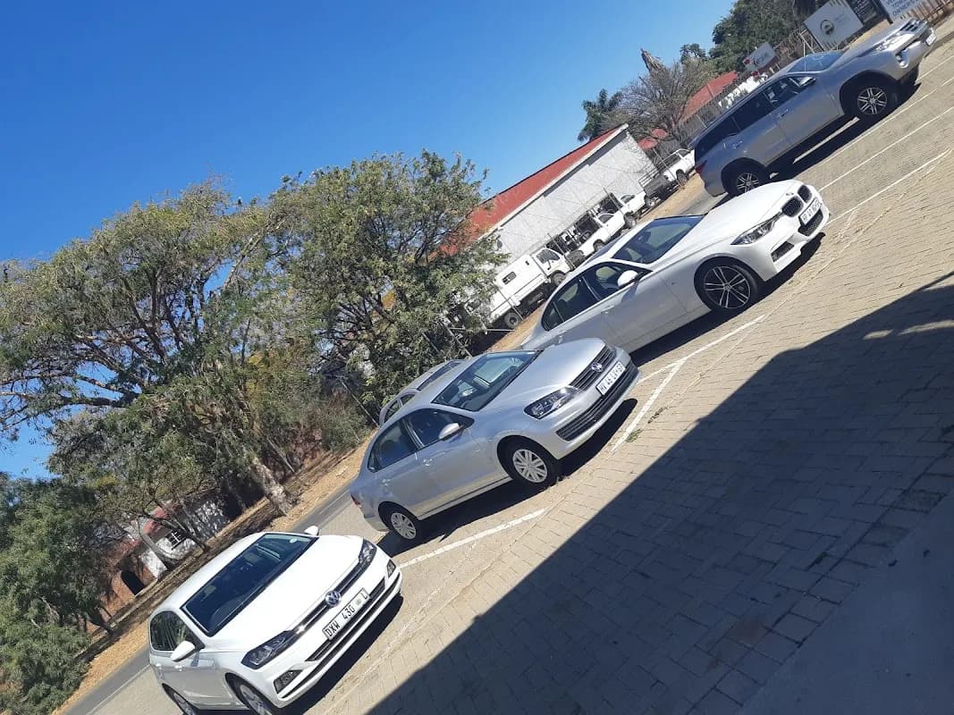 KMP CAR RENTAL in Bendor