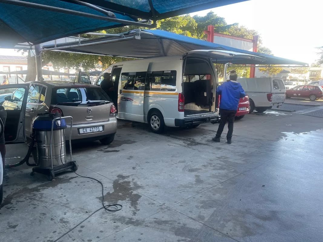 Waterwise Car Wash in Thesen Island