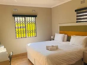 Radie Guest House in Ncambedlana