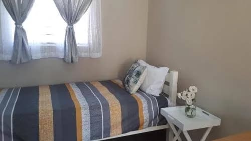 Amani Stays in Greenside