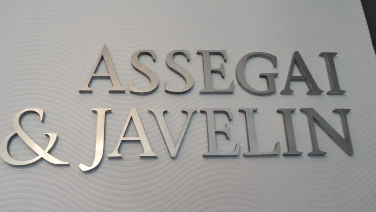 ASSEGAI & JAVELIN ADVERTISING in La Lucia