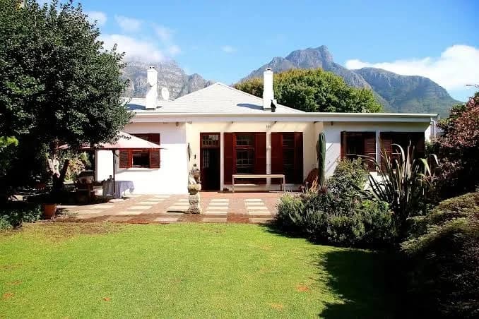 Westfield Guest House in Newlands