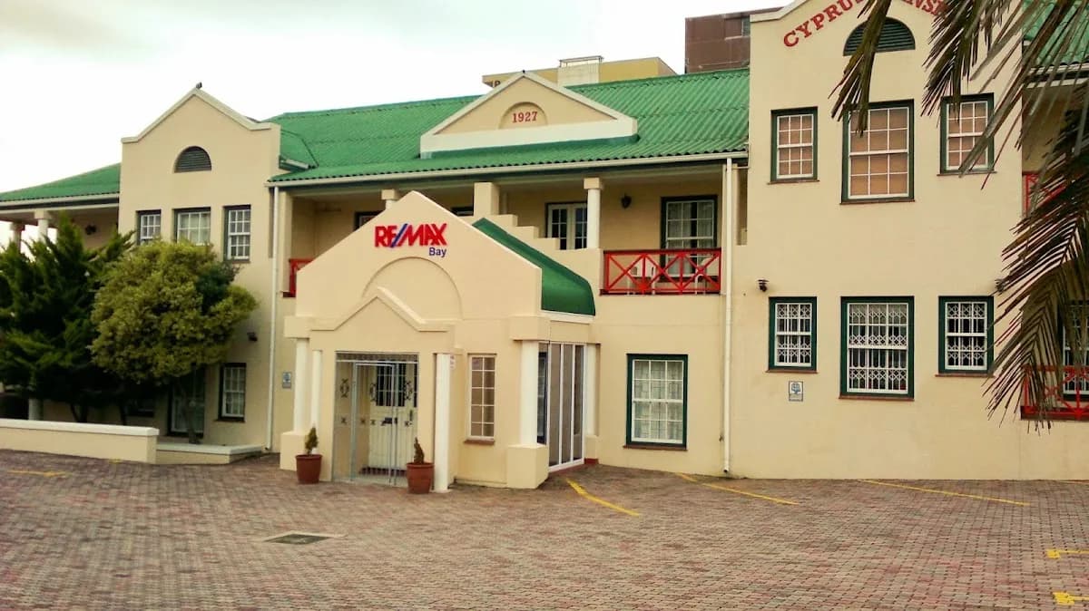 REMAX Bay - Humewood in Gqeberha CBD