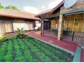Oasis Guest House Mahikeng in Mmabatho