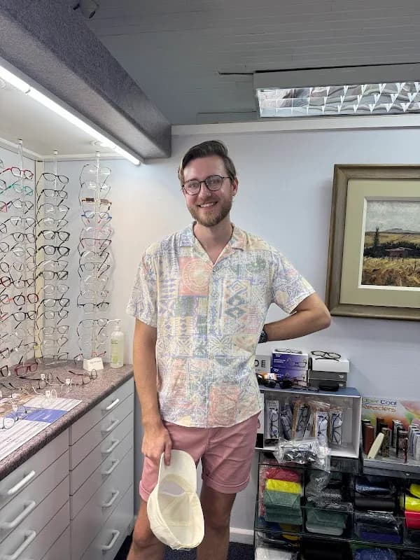 Mike Renou Optometrists in Knysna CBD