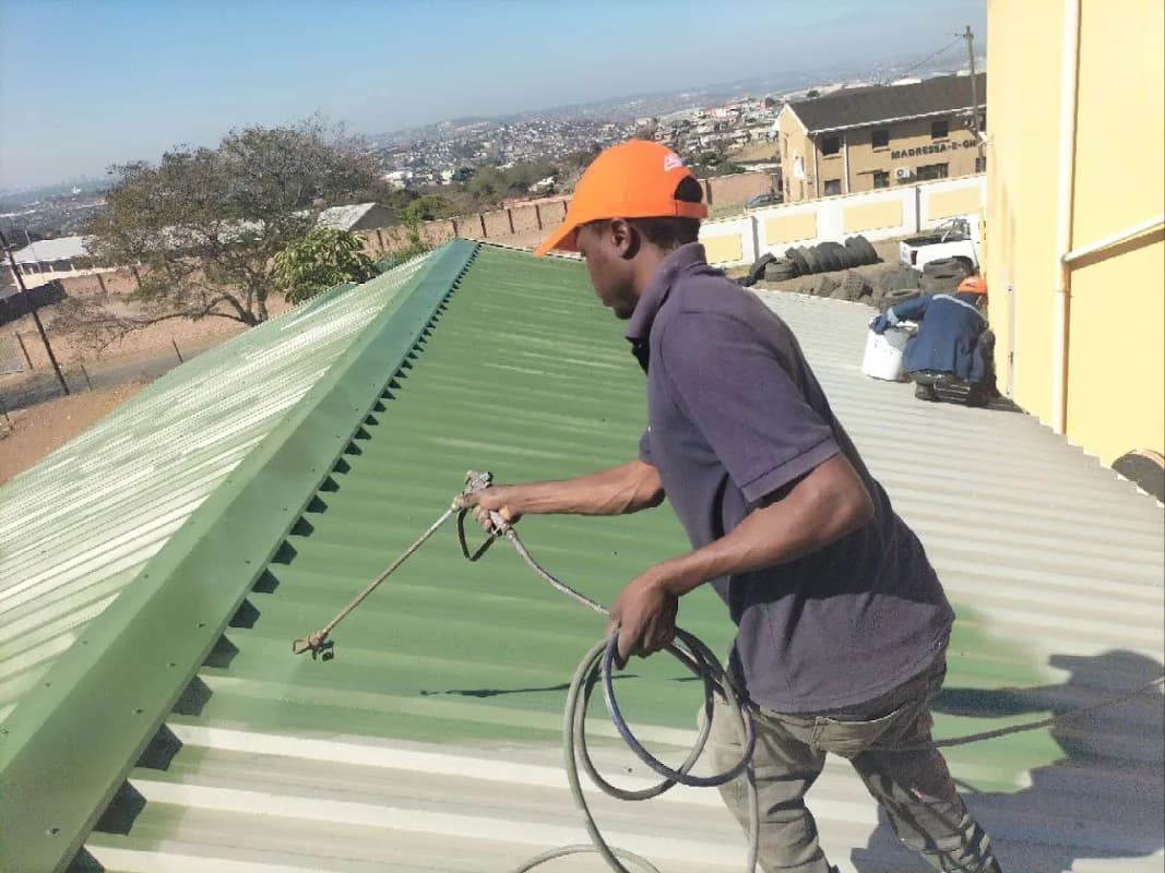 PRO- PRESSURE CLEANING in Chatsworth