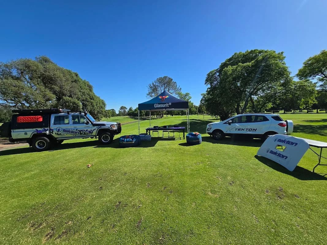 Tekton Autobody Repairs Paarl in Paarl CBD