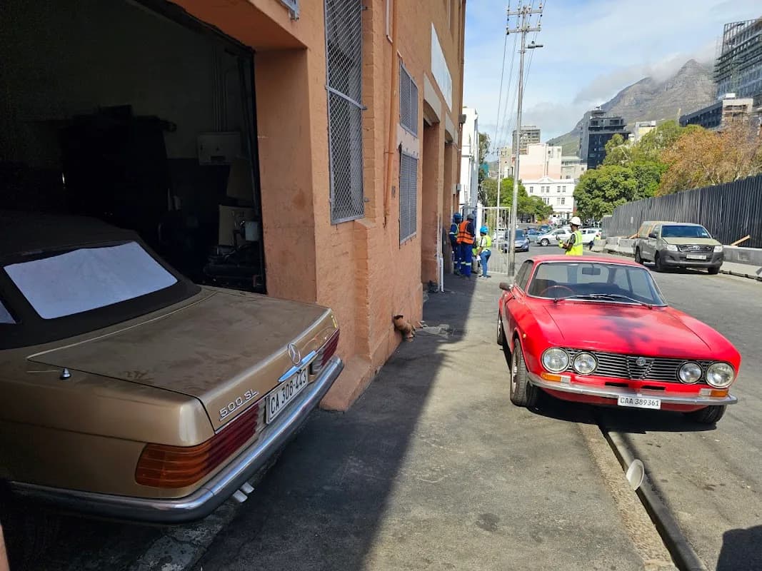Italsud Motors in De Waterkant