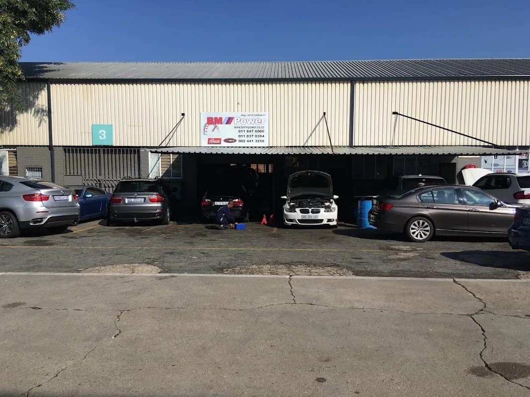 Touching Cars PTY LTD in Strathavon