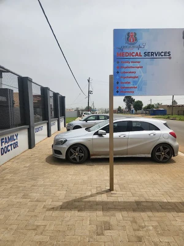 EXPERT CARE MEDICAL CENTRE in Osizweni