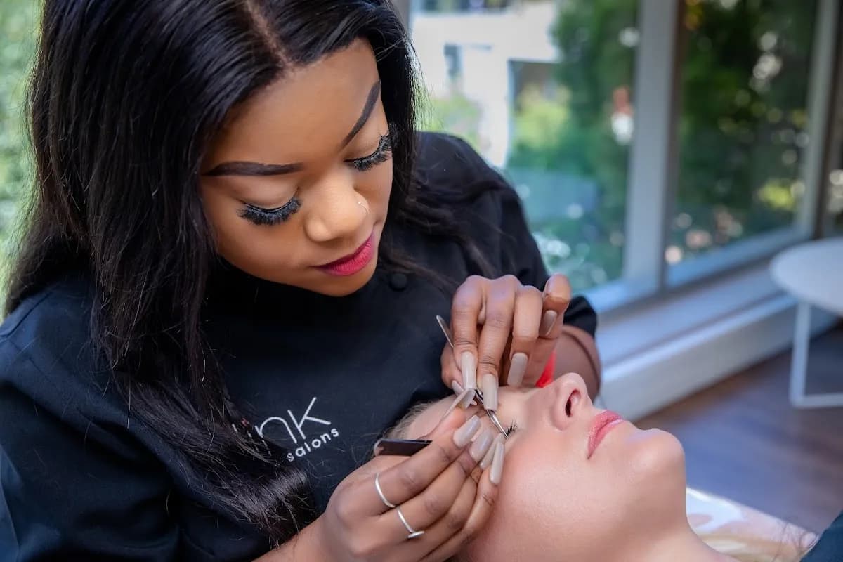 Blink Beauty Salon - Menlyn - Permanent Eyebrows & Lip Colour in Menlyn