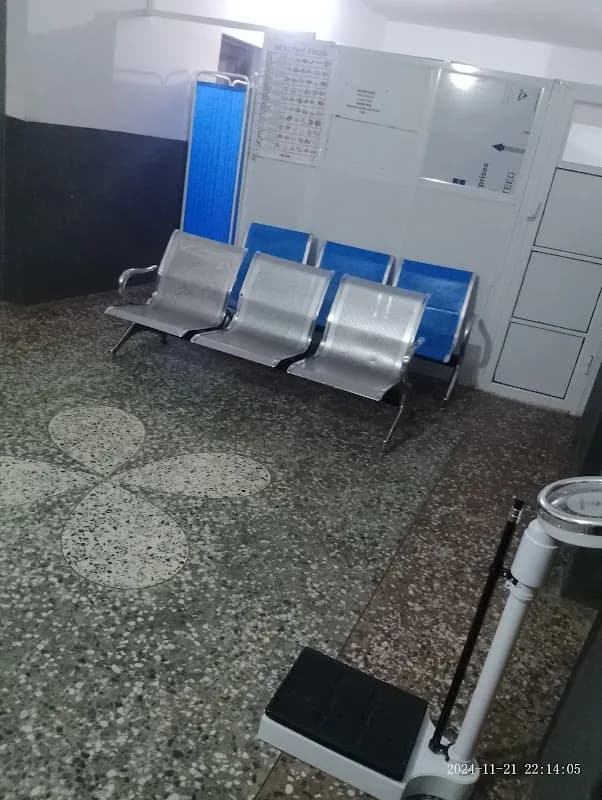 Everliving recovery health clinic in Egbeda
