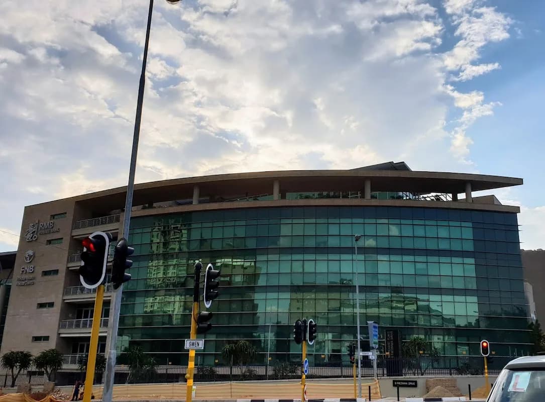 FNB Private Wealth in Strathavon