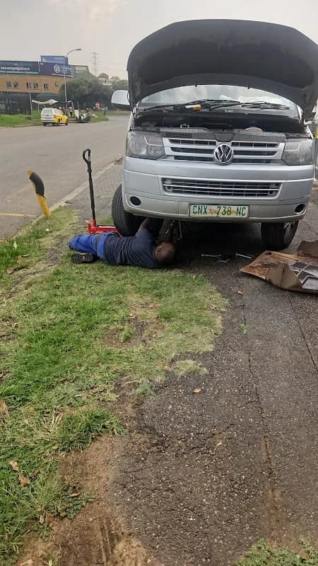 PIT Auto Tech in Germiston