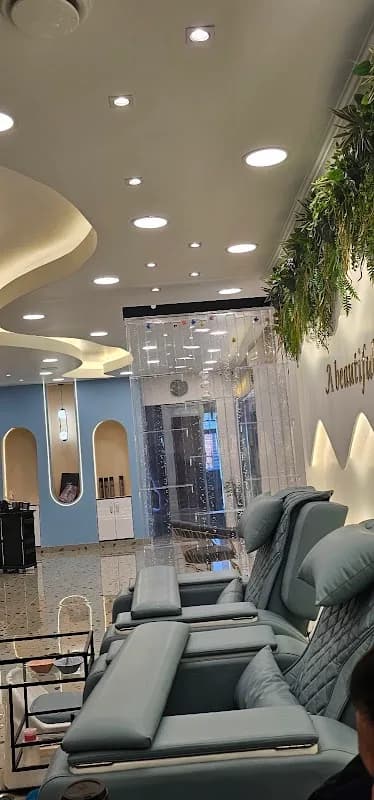 Famous Beauty Salon in Berea