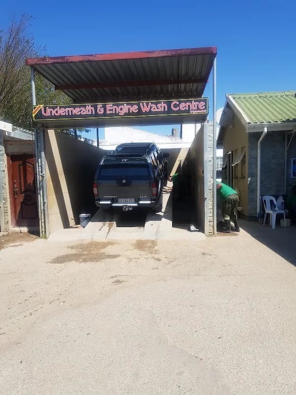 Gateway Car Wash and Carpet Cleaner in Cambridge East