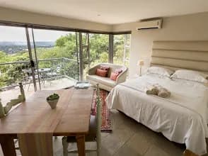 Orangerie Guest House in Linden