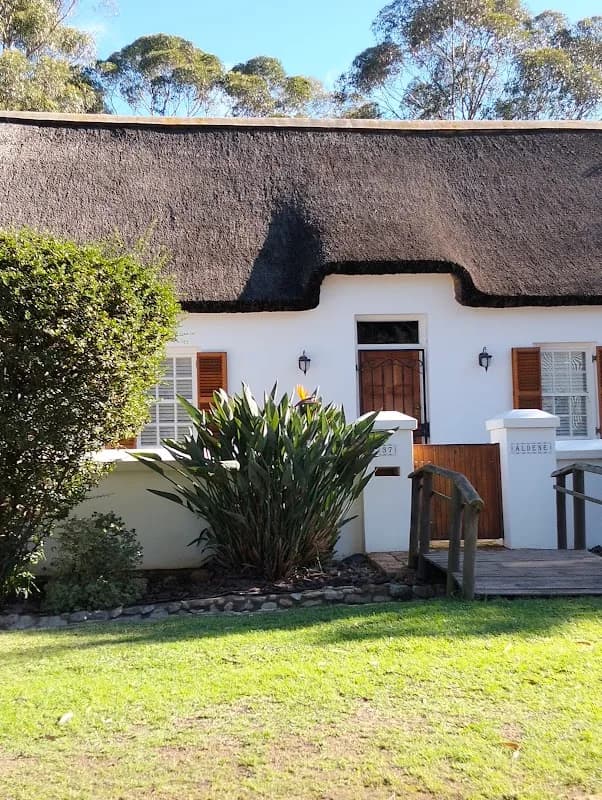 Little Oak Garden Cottages in Paarl East