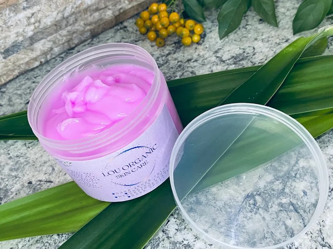 Lou Organic Skin care in La Lucia