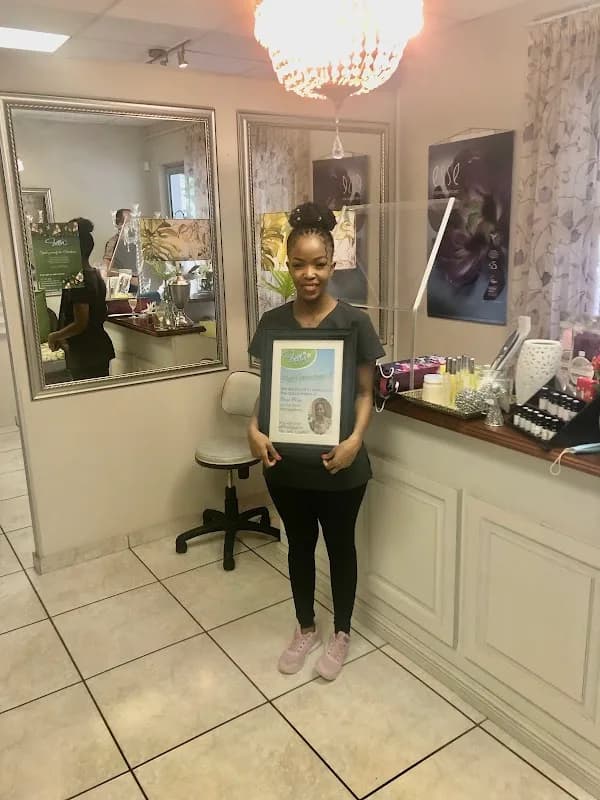 Bella Day Spa in Hillcrest