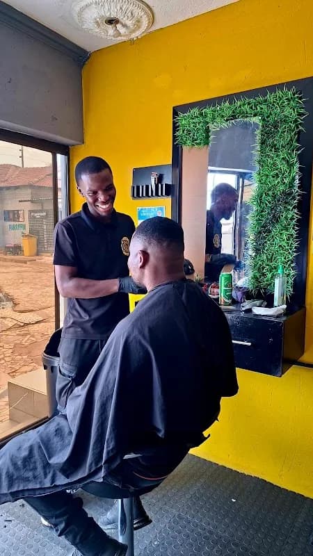 Barber Classic Cuts Barbershop in Mamelodi