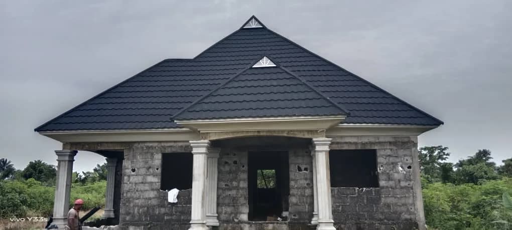 NELKON ROOF TILES in Diobu
