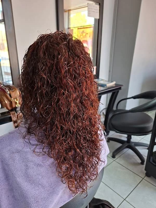 Bella-Vi Hair Studio in Sasolburg CBD