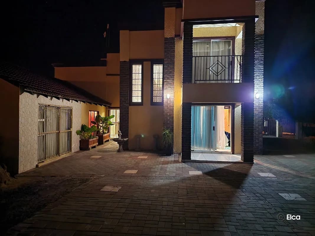 Boabab Tree Guest House in Mangaung
