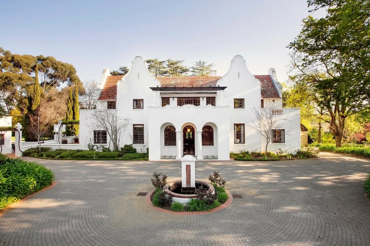 Le Grand Jardin Villa in Kayamandi