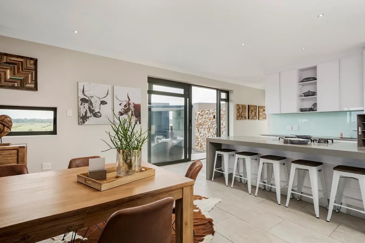 Real Estate Photo in Newton Park