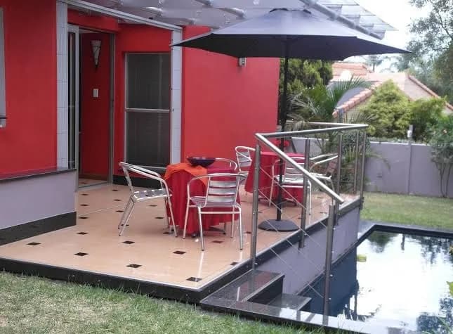 Red Square Home in Moreleta Park