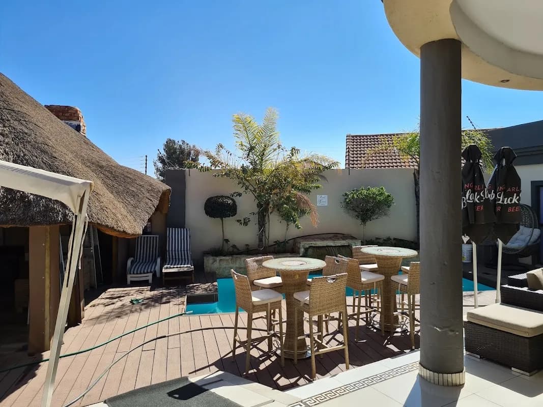 Batsumi Luxury Guest House in Galeshewe