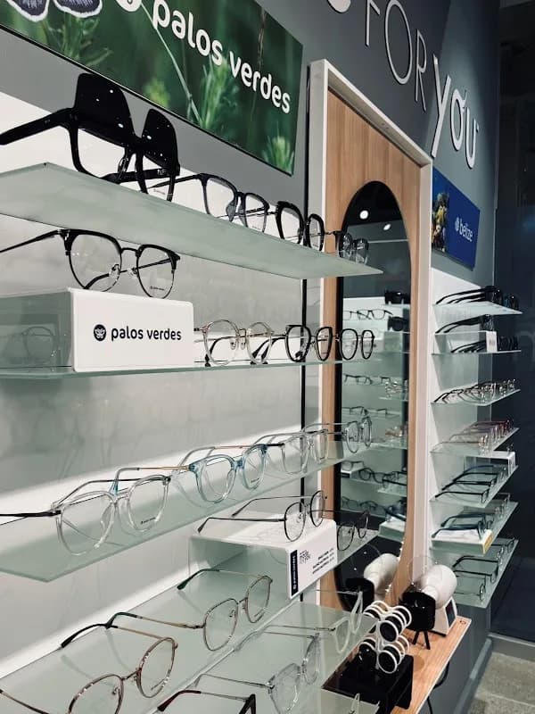Neovision Optometrist The Workshop Shopping Centre in Ballito