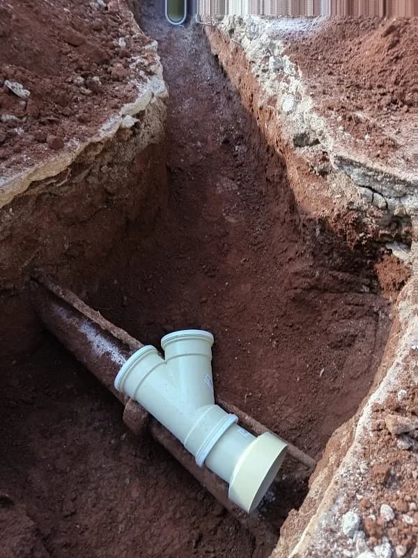 Uoca Plumbers in Parkrand