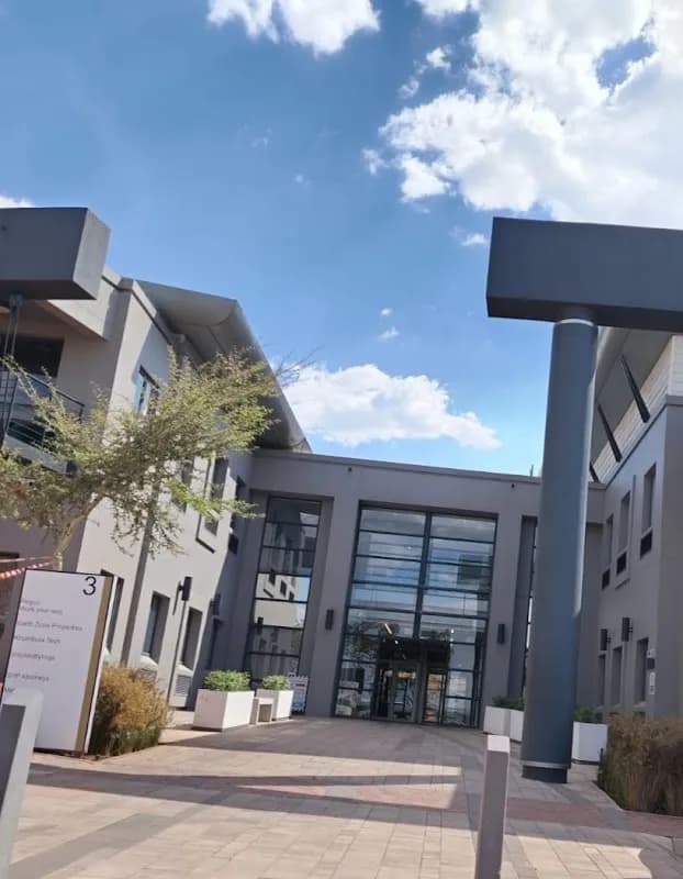Lobone Raditladi-Clinical Psychologist in Roodepoort