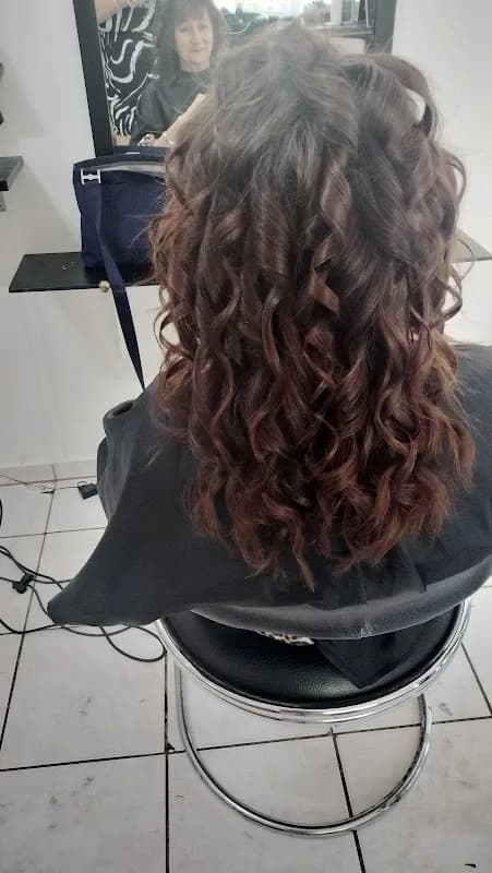 HairWize by Suzanne in Weltevreden Park
